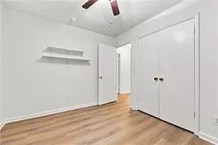 2210 Bracyridge Rd, Greensboro, NC 27407 - Photo 24