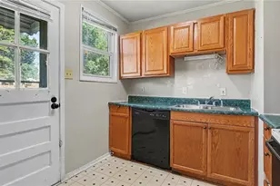 519 Overlook St, Greensboro, NC 27403 - Photo 14