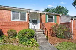 519 Overlook St, Greensboro, NC 27403 - Photo 2