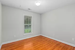 155 Monroe St, Winston-Salem, NC 27104 - Photo 12