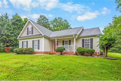 155 Monroe Street, Winston-Salem, NC 27104 - Photo 2