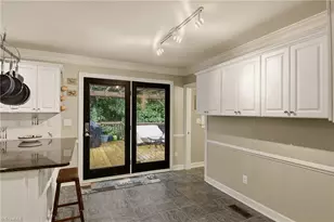 5009 Meadow Hill Ct, Winston-Salem, NC 27106 - Photo 18