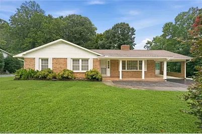 399 Wildwood Lane, Winston-Salem, NC 27107 - Photo 2