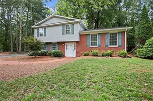 5210 Ashlyn Dr, Winston-Salem, NC 27106 - Photo 2