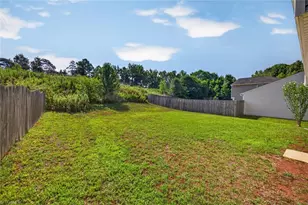 4047 Parkside Meadow Ct, Winston-Salem, NC 27127 - Photo 32