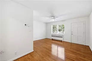 1300 Warwick Dr, Burlington, NC 27215 - Photo 8