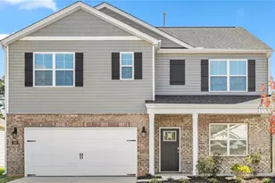 2703 Luxborough Ln, Mebane, NC 27302 - Photo 1
