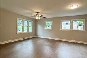 1332 Calvert Dr, Winston-Salem, NC 27107 - Photo 4