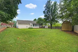 6051 Summer Trace Ln, Winston-Salem, NC 27105 - Photo 26