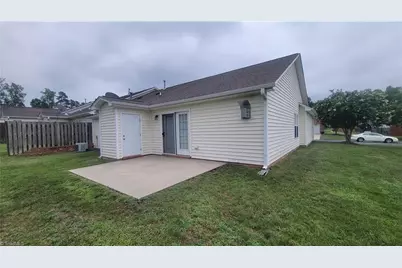 1337 Coppergate Trail, Burlington, NC 27215 - Photo 2