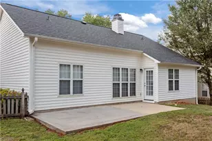 5303 Carriage Woods Dr, Browns Summit, NC 27214 - Photo 20