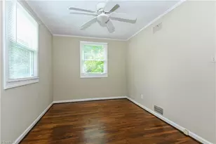 514 Overlook St, Greensboro, NC 27403 - Photo 12