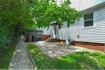514 Overlook Street, Greensboro, NC 27403 - Photo 14