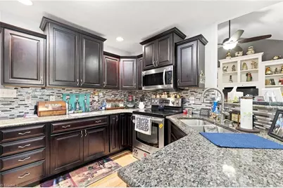 140 Laurel Ridge Court, Reidsville, NC 27320 - Photo 16