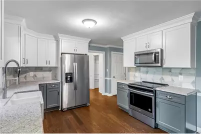 4103 Oak Hollow Drive, High Point, NC 27265 - Photo 12