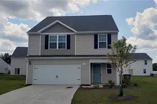 5 Hazelburn Ct, Greensboro, NC 27405 - Photo 1