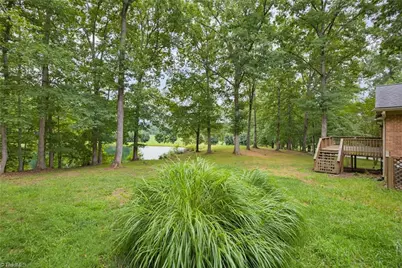 992 Lake Forest Court, Eden, NC 27288 - Photo 36