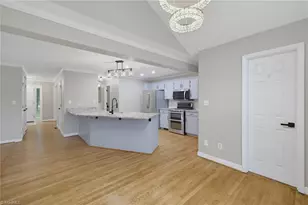 992 Lake Forest Ct, Eden, NC 27288 - Photo 14