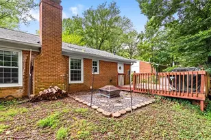 2004 Cottage Pl, Greensboro, NC 27455 - Photo 28