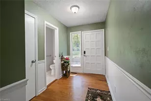 8054 Deverow Ct, Lewisville, NC 27023 - Photo 6