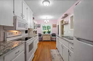 8054 Deverow Ct, Lewisville, NC 27023 - Photo 12