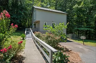 8054 Deverow Ct, Lewisville, NC 27023 - Photo 4