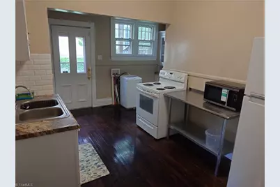 301 Spring Street, Winston-Salem, NC 27101 - Photo 2