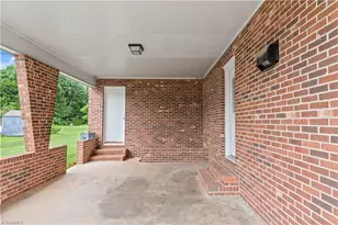 131 River Rd, Boonville, NC 27011 - Photo 30