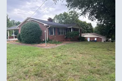2631 Creekwood Drive, Winston-Salem, NC 27103 - Photo 2