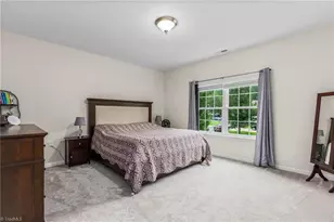 2529 Fiddlers Glenn Dr, Winston-Salem, NC 27127 - Photo 16