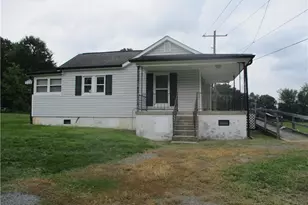 6610 Germanton Rd, Germanton, NC 27019 - Photo 4