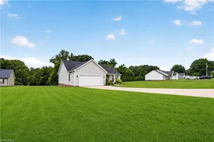 839 Parkland Rd, Reidsville, NC 27320 - Photo 6