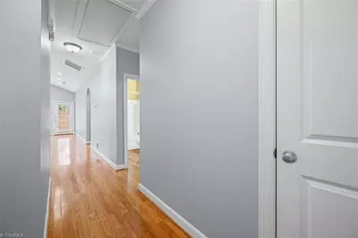 2071 Salisbury Square, Winston-Salem, NC 27127 - Photo 4