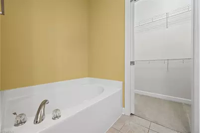 2071 Salisbury Square, Winston-Salem, NC 27127 - Photo 28