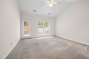 2071 Salisbury Square, Winston-Salem, NC 27127 - Photo 24