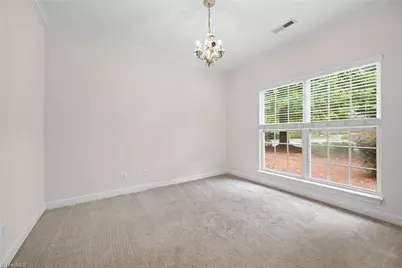 2071 Salisbury Square, Winston-Salem, NC 27127 - Photo 20