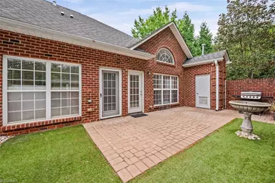 2071 Salisbury Square, Winston-Salem, NC 27127 - Photo 38