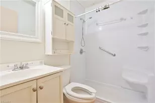 500 Clover Dr, High Point, NC 27262 - Photo 26