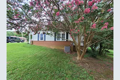 319 Hay Street, Mount Airy, NC 27030 - Photo 4