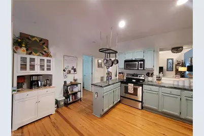 319 Hay Street, Mount Airy, NC 27030 - Photo 14