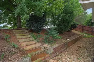 5917 Kenville Green Cir, Kernersville, NC 27284 - Photo 28