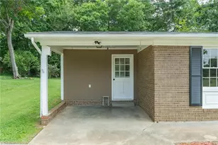 389 Chaney Rd, Asheboro, NC 27205 - Photo 6