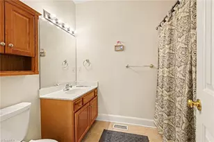 307 Oleander Dr, Eden, NC 27288 - Photo 18