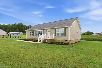 1046 Herberts Drive, Yadkinville, NC 27055 - Photo 36