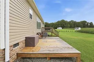 1046 Herberts Dr, Yadkinville, NC 27055 - Photo 32