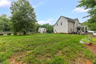 111 Tree Top Ln, Stokesdale, NC 27357 - Photo 24