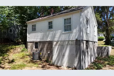 2604 Lyndhurst Avenue, Winston-Salem, NC 27103 - Photo 8
