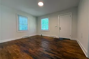 2604 Lyndhurst Ave, Winston-Salem, NC 27103 - Photo 2