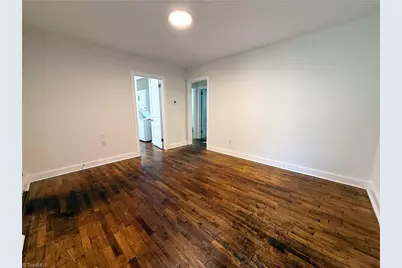 2604 Lyndhurst Avenue, Winston-Salem, NC 27103 - Photo 10