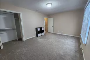 1407 Chestnut Dr, High Point, NC 27262 - Photo 14